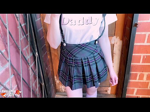❤️ Schoolgirl Sucks her dick deeply and fucks instead of classes. Sex video at us en-us.quizfarmature.ru