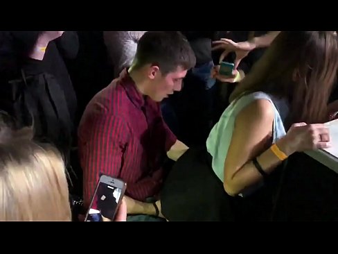 ❤️ Real sex in a Russian nightclub. 18-year-old Russian girl in the anus and vagina fucked in a nightclub Sex video at us en-us.quizfarmature.ru