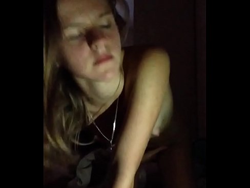 ❤️ A girl masturbates and cums Sex video at us en-us.quizfarmature.ru